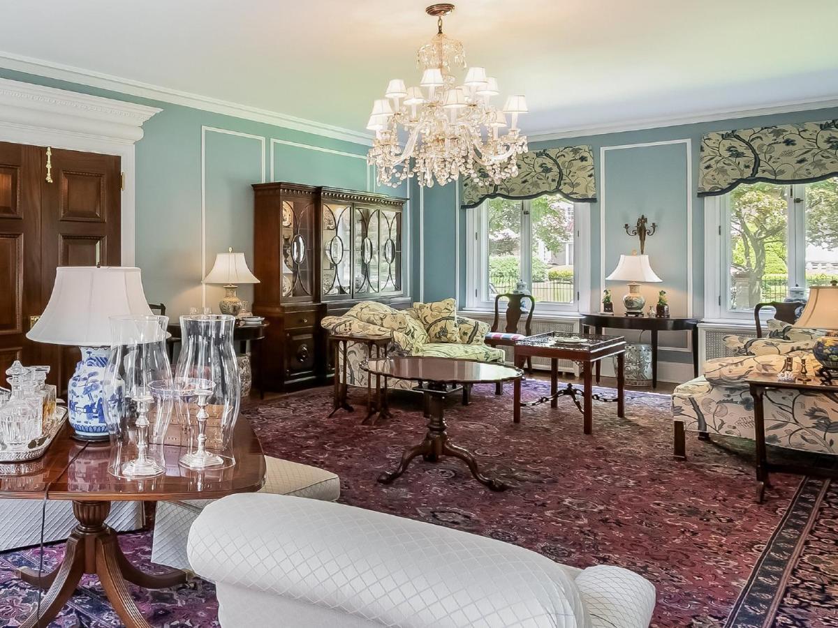 Bishops Hall (Adults Only) Oak Park Dış mekan fotoğraf